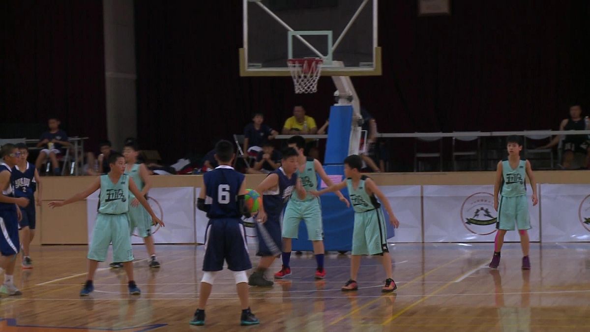 全國國小籃球錦標決賽開打 戰況精彩刺激 全國國小籃球錦標決賽開打 戰況精彩刺激