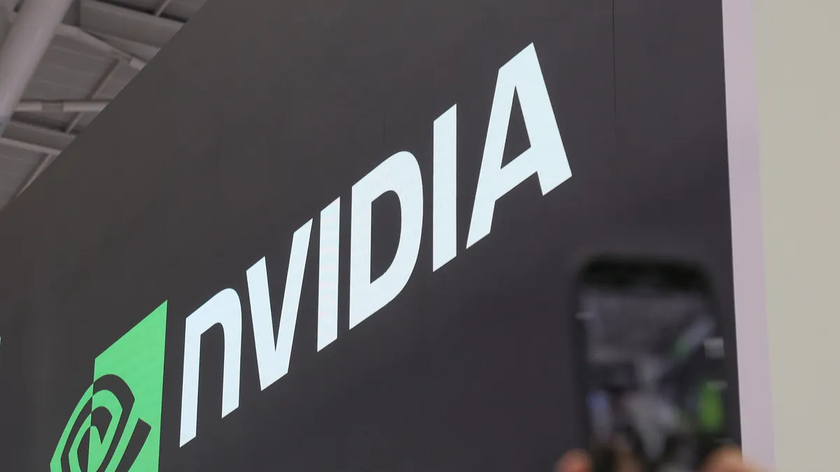 日本のソフトバンクグループは、AI(人工知能)半導体大手エヌビディア(NVIDIA)の保有株をすべて売却すると発表した。(写真/柯承惠撮影) 日本のソフトバンクグループは、AI(人工知能)半導体大手エヌビディア(NVIDIA)の保有株をすべて売却すると発表した。(写真/柯承惠撮影)