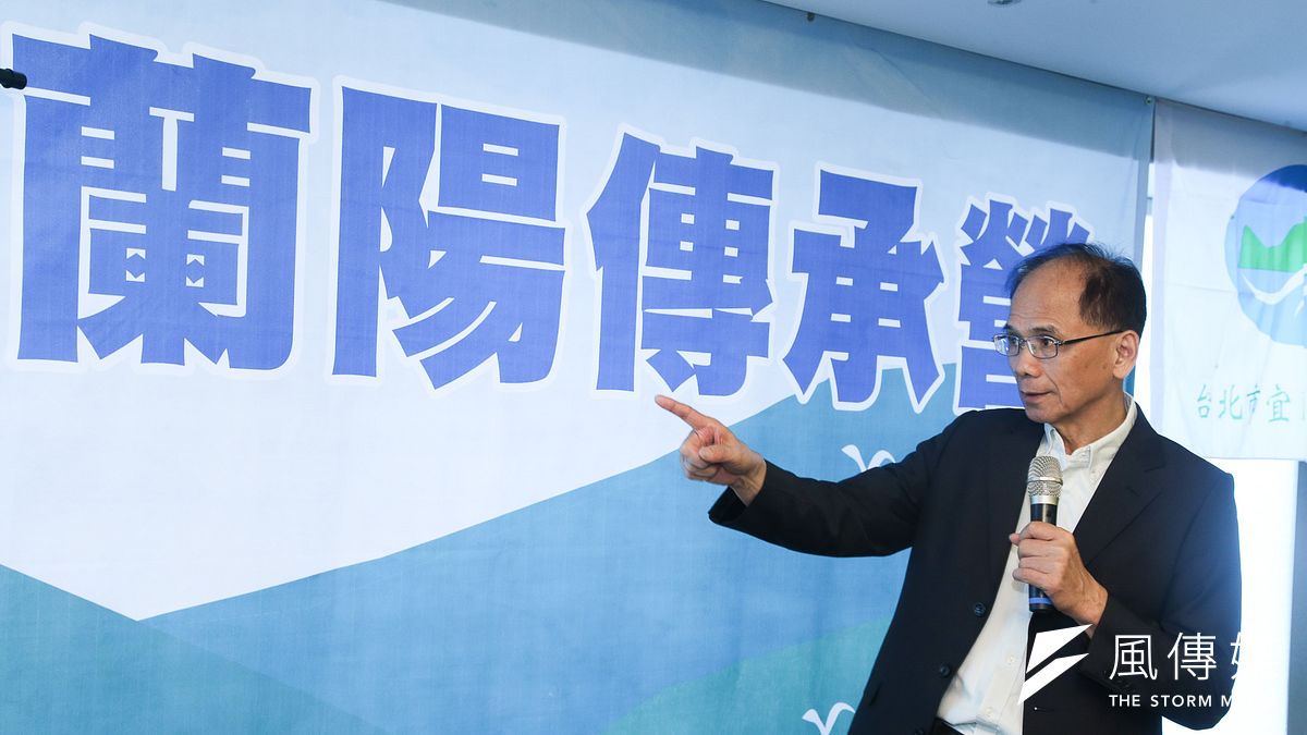 宜蘭代理縣長陳金德10日公開表示,宜蘭縣陷入困境,很多人擔憂,如果要解決這些問題,前行政院長游錫堃會是最好的選擇,如果他願意點頭,回宜蘭選縣長,會是萬幸。圖為游錫堃。(資料照,陳明仁攝) 宜蘭代理縣長陳金德10日公開表示,宜蘭縣陷入困境,很多人擔憂,如果要解決這些問題,前行政院長游錫堃會是最好的選擇,如果他願意點頭,回宜蘭選縣長,會是萬幸。圖為游錫堃。(資料照,陳明仁攝)