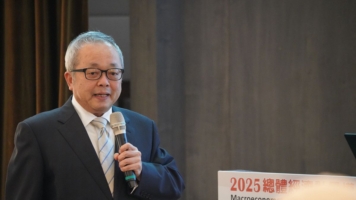 當台積電大到不能倒,若能對美國打好這張王牌......前副閣揆施俊吉:不用發生第三次世界大戰,台灣已經控制全世界