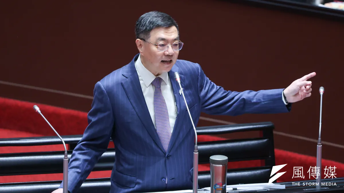 外界關注軍公教加薪3%何時入帳,行政院長卓榮泰今天在立法院備詢時表示,5月份就會發放。(顏麟宇攝)