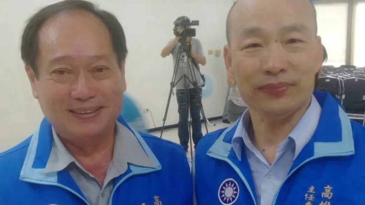 議員王義雄(左)總質詢高度肯定市長韓國瑜就職4個多月的表現。(圖/翻攝自議員王義雄臉書)