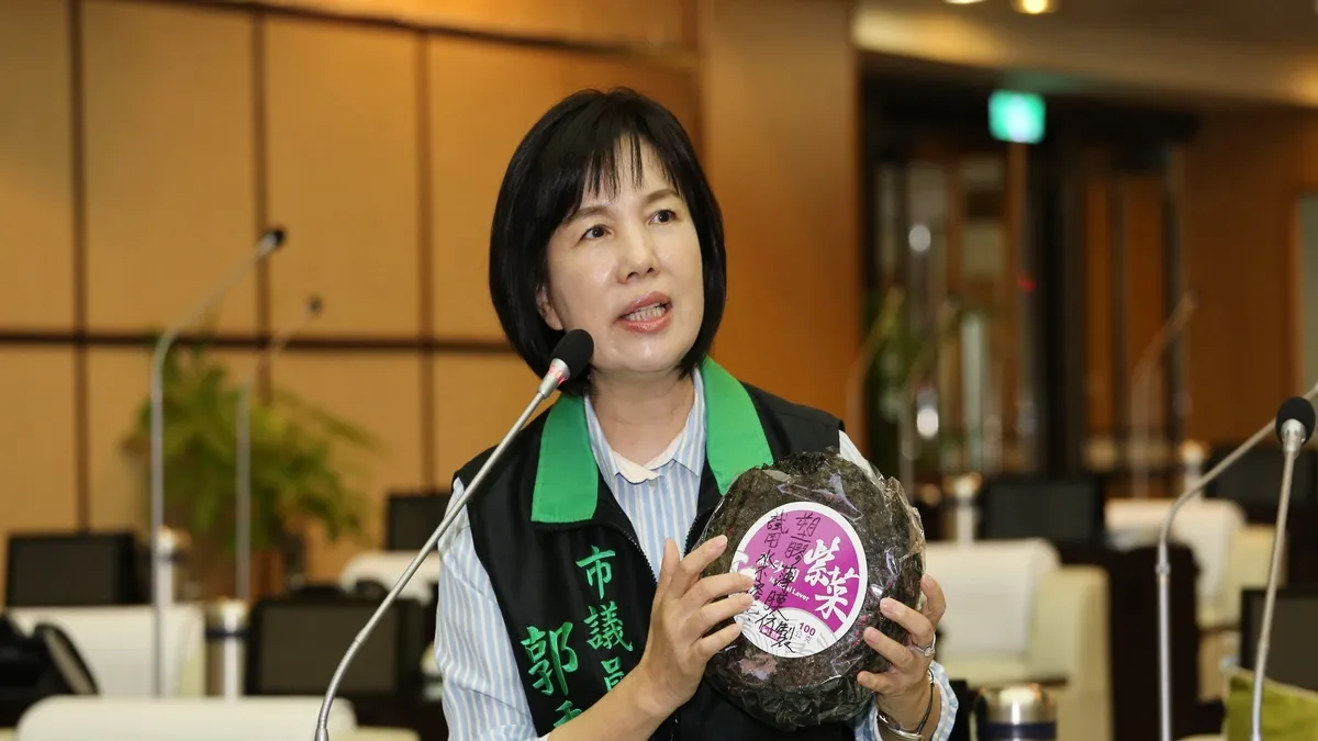 久煮不爛飄異味 議員爆大賣場紫菜疑似塑膠製品