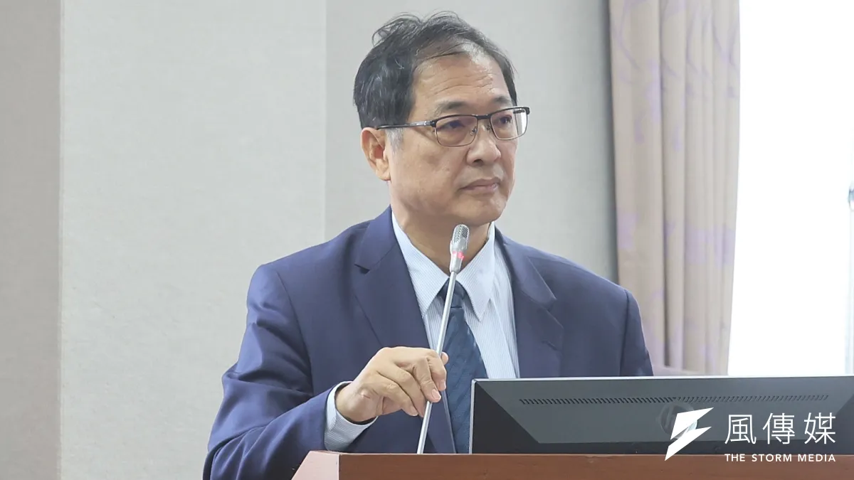 法務部長鄭銘謙(見圖)30日赴立法院司法法制委員會答詢,指稱自己對屏東縣議會議長周典論涉賄案的案情不了解。(柯承惠攝)
