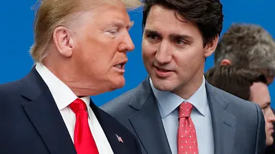 圖為五年前,時任美國總統的川普與加拿大總理杜魯道。(資料照∕美聯社)