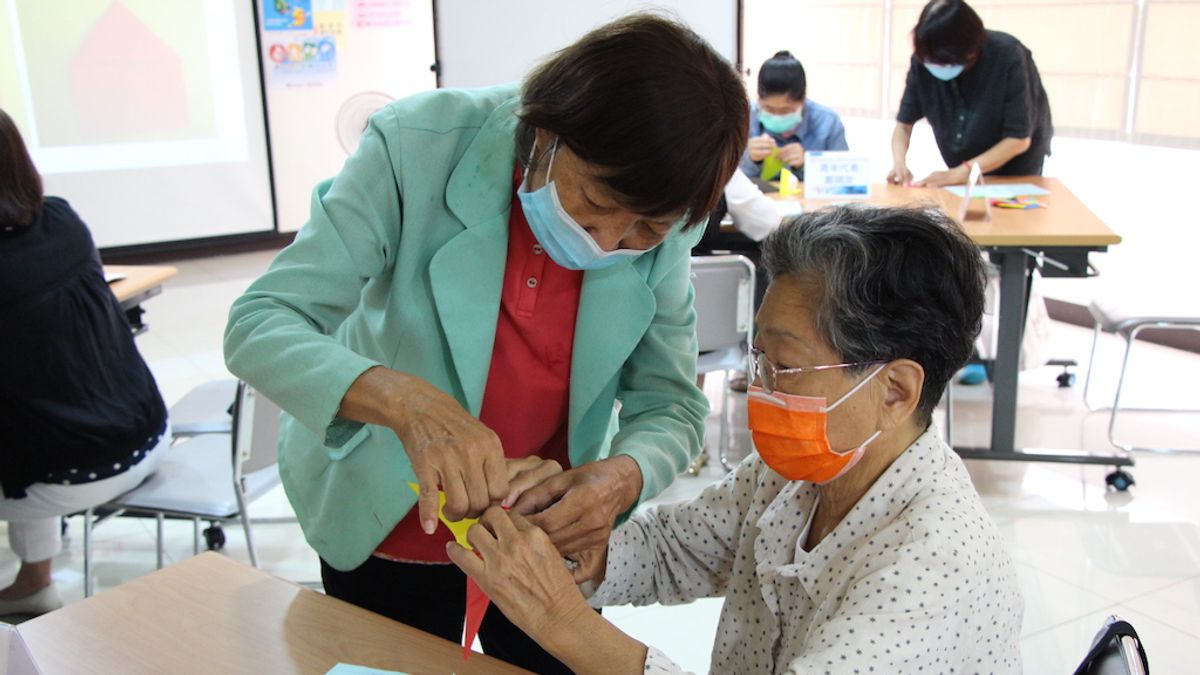 觀點投書:日本防失能、英國治孤獨—台灣高齡政策轉型的制度缺口與人力挑戰