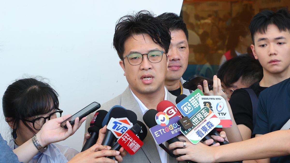 蔣萬安不滿租屋補貼地方要出錢 沈伯洋駁「財源絕對足夠」:不能遇到租屋族才喊沒錢