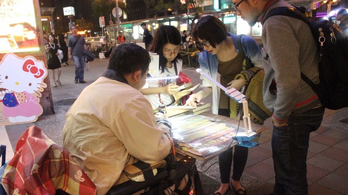 無法對街頭問題視而不見,就是「人生柑仔店」計劃成形的起點(圖/Vstory) 無法對街頭問題視而不見,就是「人生柑仔店」計劃成形的起點(圖/Vstory)