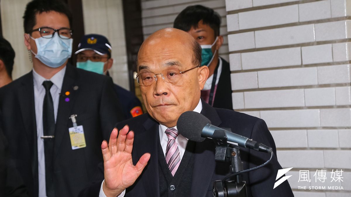 行政院長蘇貞昌(見圖)18日於立院接受媒體聯訪,談及醫師蘇偉碩遭約談一事。(顏麟宇攝) 行政院長蘇貞昌(見圖)18日於立院接受媒體聯訪,談及醫師蘇偉碩遭約談一事。(顏麟宇攝)