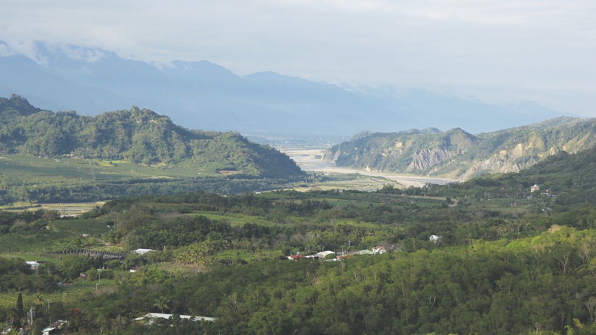 台東對於作者而言,是個真正能讓人釋放身體裡的原始感官與靈魂的地方,他認為跨越山海之間的197 縣道,更是美麗的讓人留戀不已。(蕭裕奇提供) 台東對於作者而言,是個真正能讓人釋放身體裡的原始感官與靈魂的地方,他認為跨越山海之間的197 縣道,更是美麗的讓人留戀不已。(蕭裕奇提供)