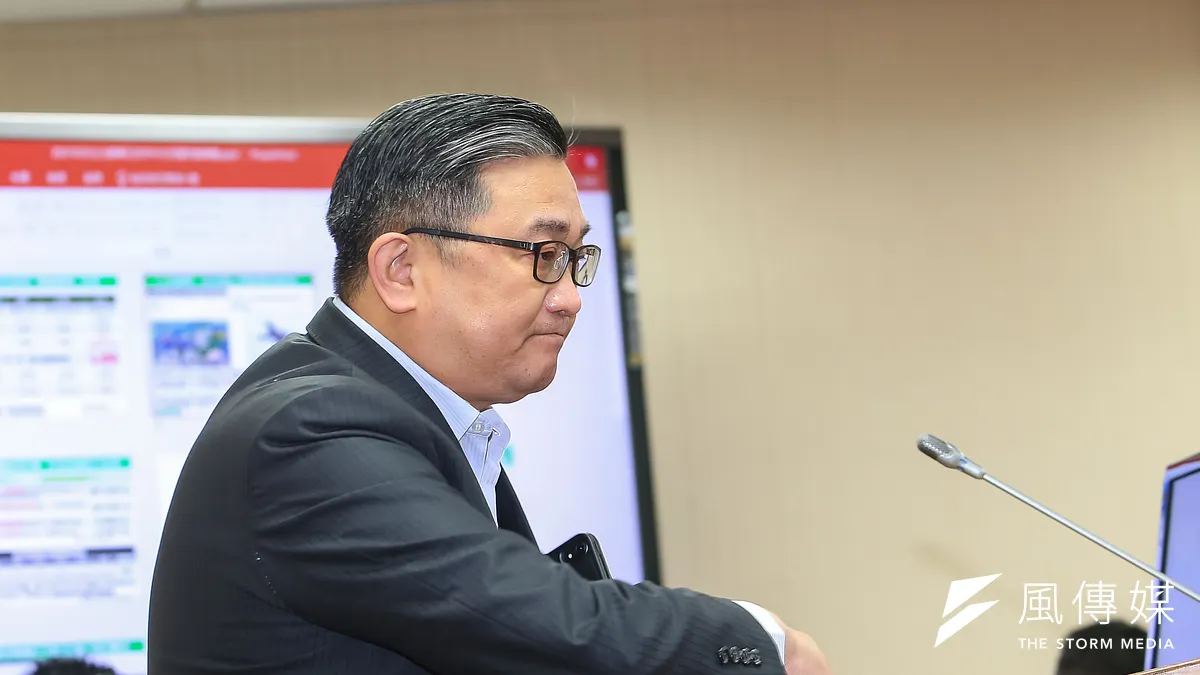 民進黨立委王定宇走過租房緋聞風波,繼續活躍於政論節目。(顏麟宇攝) 民進黨立委王定宇走過租房緋聞風波,繼續活躍於政論節目。(顏麟宇攝)