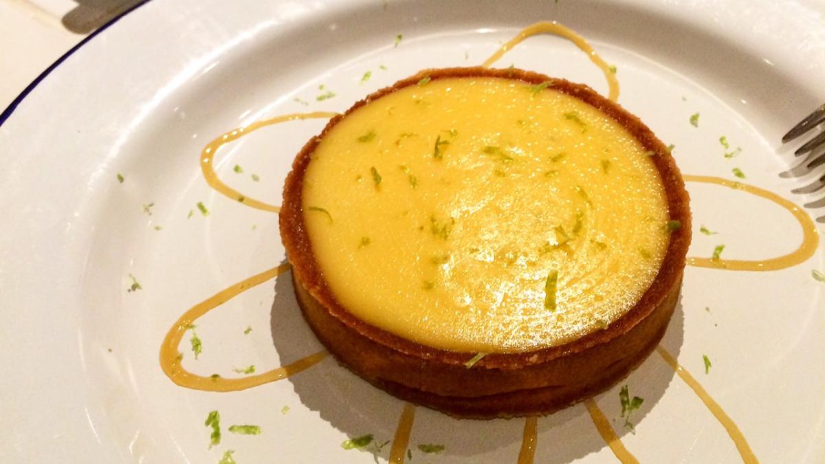 血糖不穩讓人更憂鬱?醫師提醒別在「這時候」吃甜食、喝含糖飲料