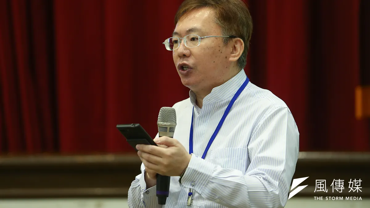 前黨主席吳伯雄、連戰皆表示認同九二共識,對此,改委會兩岸組成員施威全(見圖)表示他們的「語言太老,太八股」。(資料照,顏麟宇攝) 前黨主席吳伯雄、連戰皆表示認同九二共識,對此,改委會兩岸組成員施威全(見圖)表示他們的「語言太老,太八股」。(資料照,顏麟宇攝)