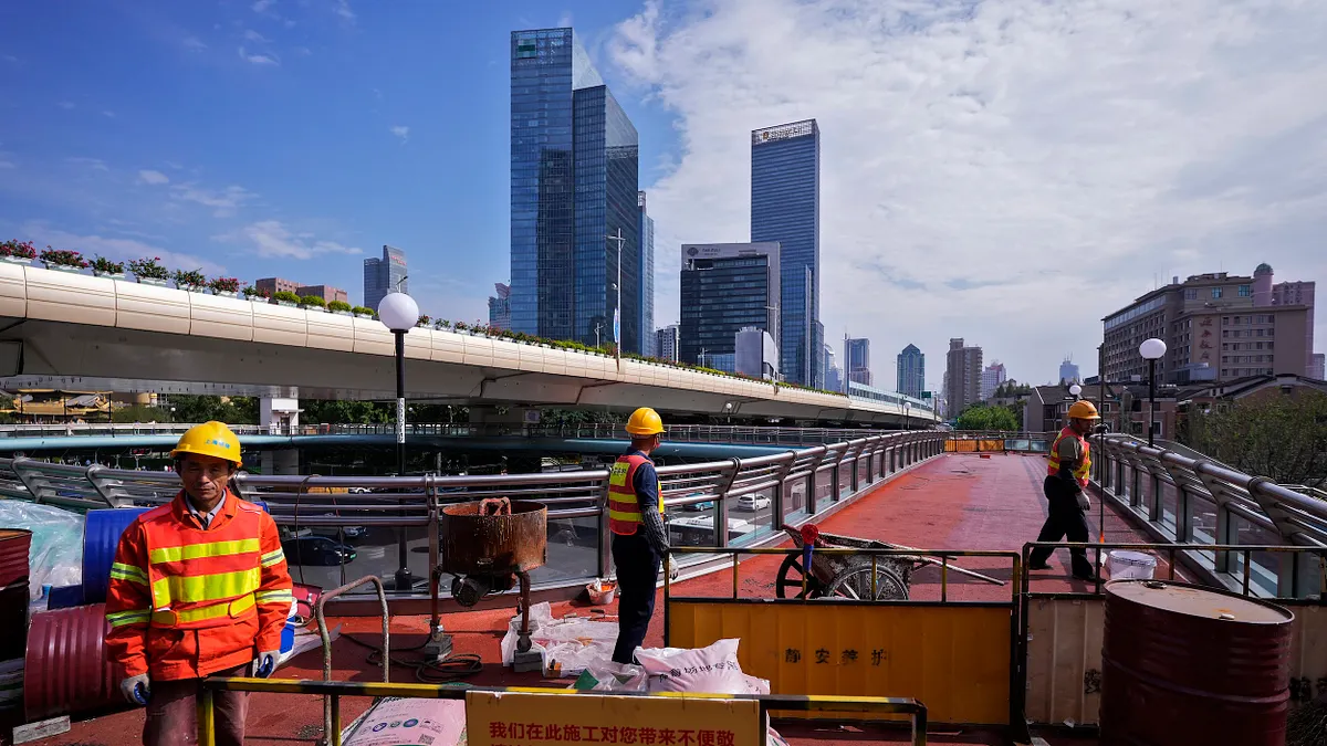 上海街頭。(美聯社)