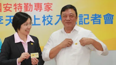 前國安局駐法代表李天鐸選擇加入與人民站在一起的民國黨。(圖 / 民國黨)