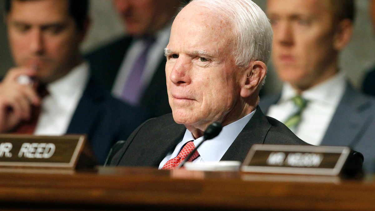 美國共和黨籍的資深聯邦參議員馬侃動手術休養,因此共和黨延後表決健保法案(AP) 美國共和黨籍的資深聯邦參議員馬侃動手術休養,因此共和黨延後表決健保法案(AP)