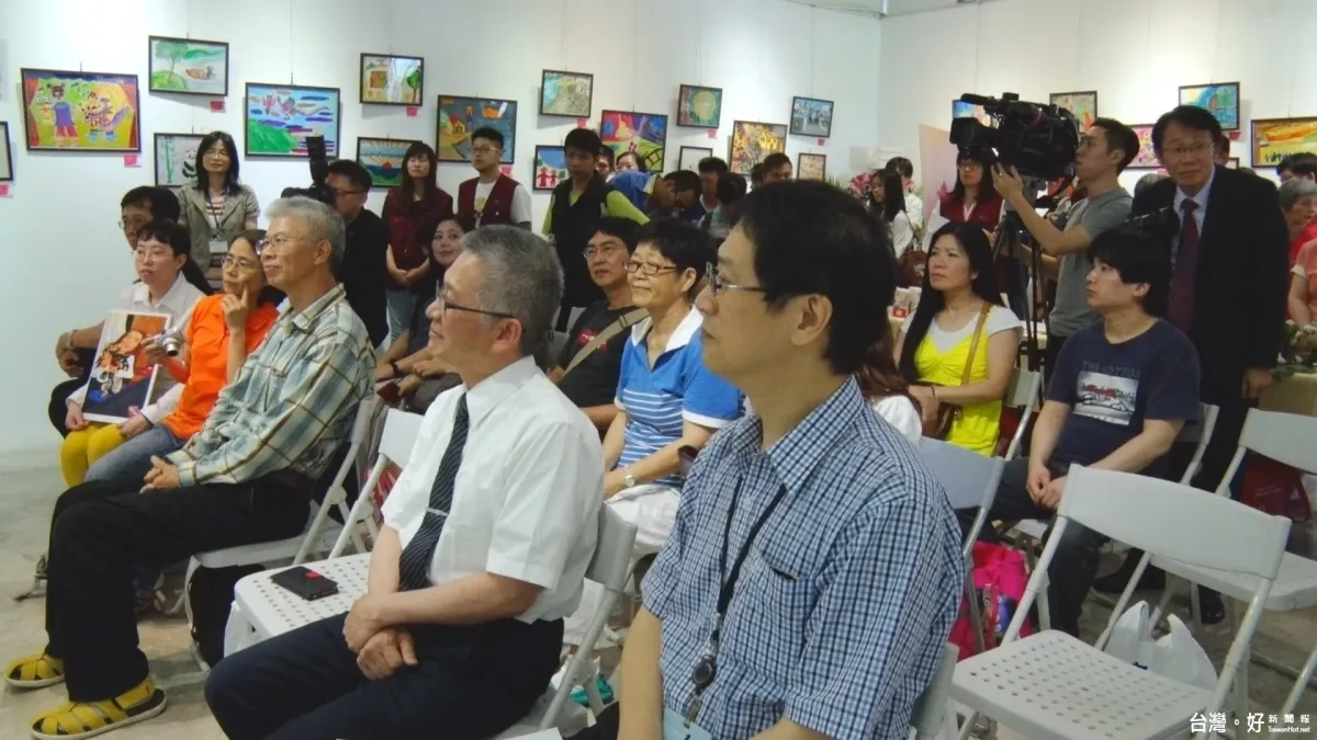 內心世界很俏皮! 新北衛局為精神康復之友舉辦畫展