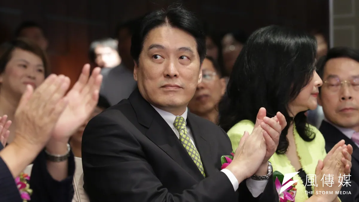 統一集團領導者(羅智先董事長)所扮演的,正是「網絡生態系設計師」的重要角色:一方面勇於啟動策略性變異,容忍探索的失敗;另一方面,則要精準判斷市場風向,將成功的變異淬鍊整合,最終建構出一個各單元能相互賦能、共生共榮的強韌「網絡生態組織體」。圖為統一董事長羅智先。(林旻萱攝)