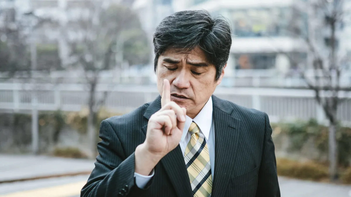 上火時,可能是身體因某些外在作用,使陽有所增加,而陰陽平衡被打破。(示意圖非本人/すしぱく@pakutaso)