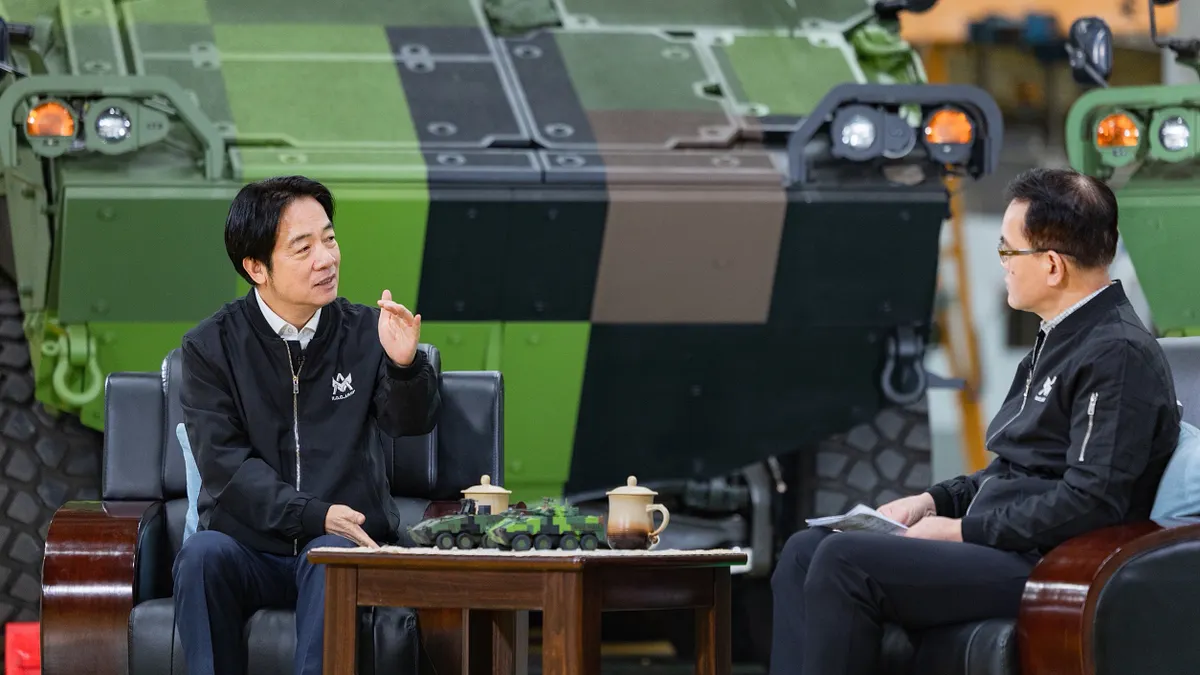 正當台積電大舉赴美國投資,「台灣矽盾」變薄之際,美國軍火商堂而皇之地進入總統府,下一座神山是「軍工複合體」?(資料照,取自總統府)