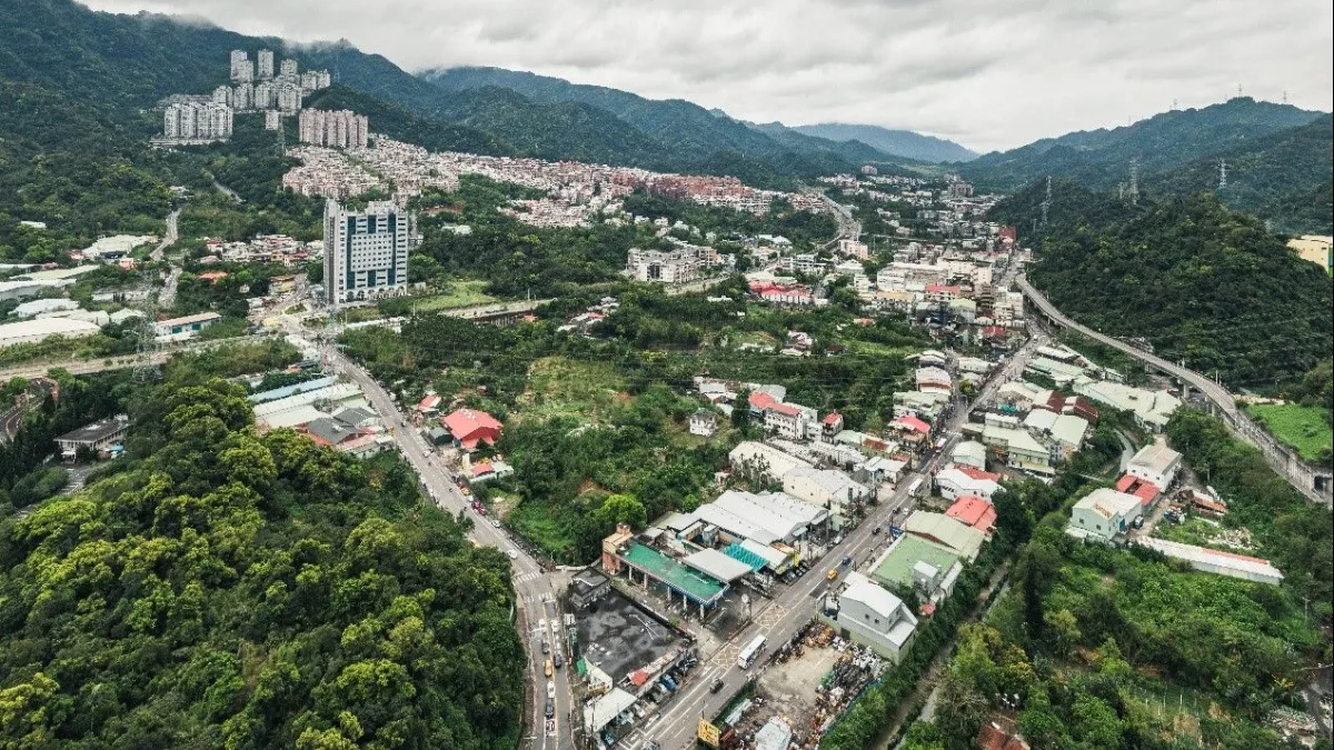 新北市房屋稅徵收率自治條例預計9月1日實施。圖為新店都市計畫I、H單元。(圖/新北市城鄉局提供)