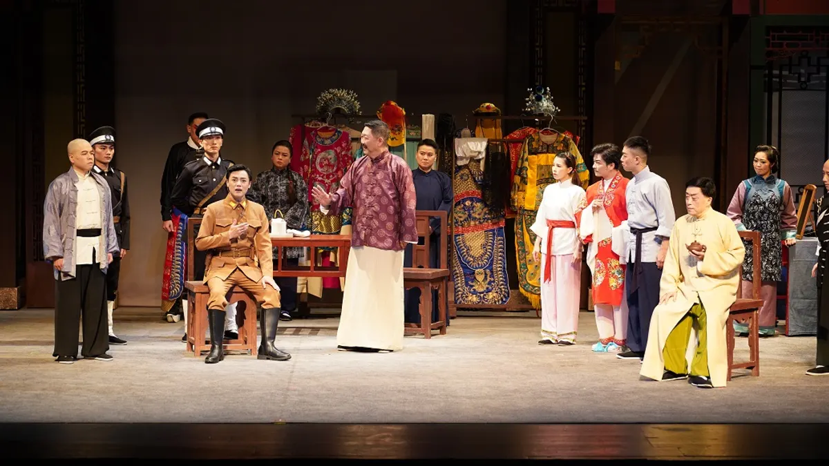 李寶春最新創作《戲裡戲外》將於臺灣戲曲中心大表演廳演出。(圖/辜公亮文教基金會提供) 李寶春最新創作《戲裡戲外》將於臺灣戲曲中心大表演廳演出。(圖/辜公亮文教基金會提供)