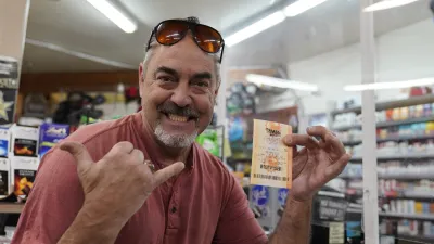 美加百萬樂透(Mega Millions)頭獎金額持續攀升。示意圖。(資料照,美聯社)