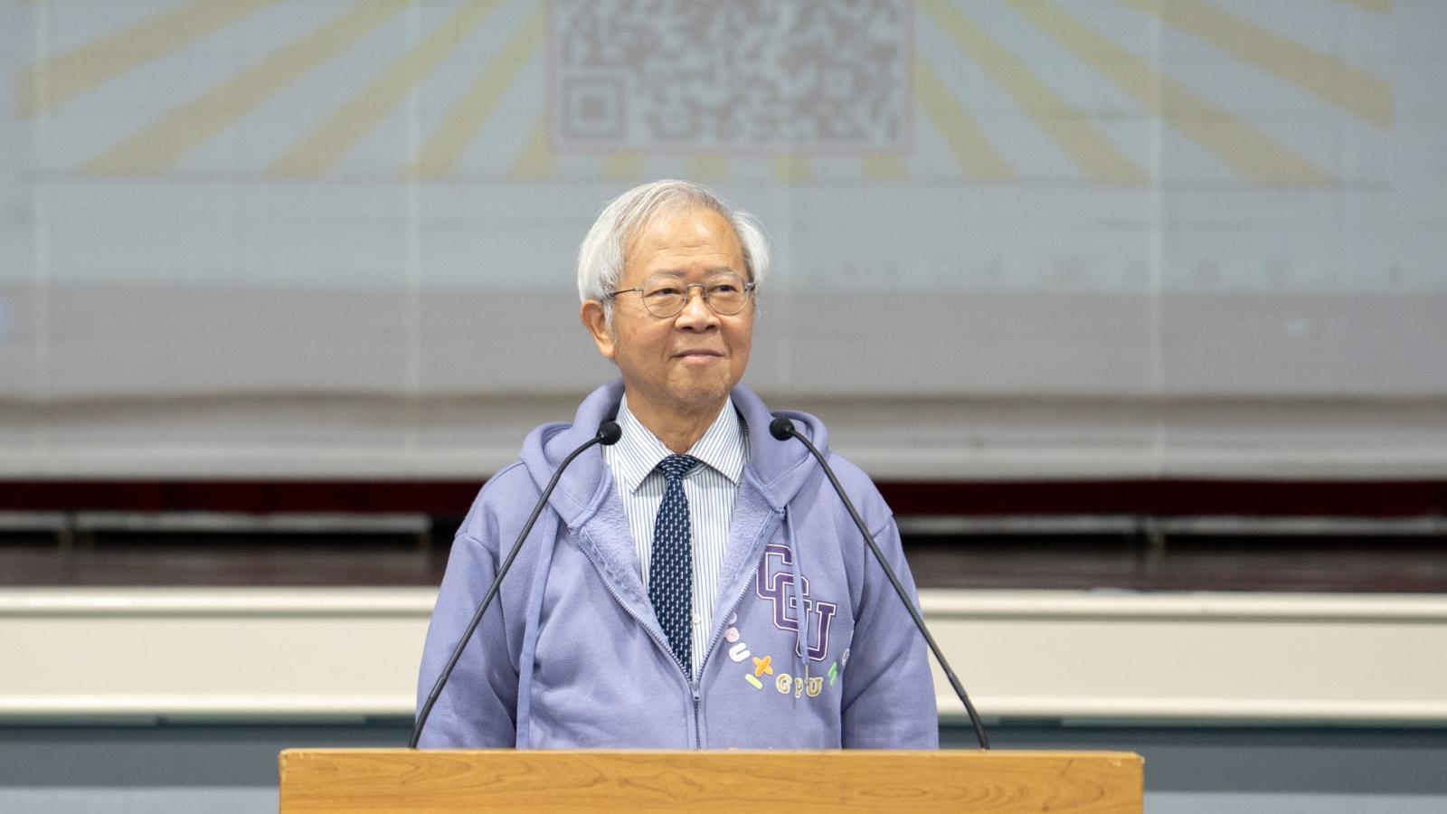 AI愈強、腦袋愈不能外包 長庚校長湯明哲勉新生:你的答案要比ChatGPT更好