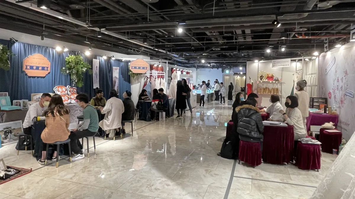 2022新北愛幸福市集,五天展售會協助約200對佳偶完成幸福大事。(圖/新北市經發局提供)