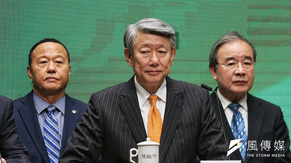 民進党内部は郭智輝(中央)経済部長の地位は非常に安定していると指摘している。(資料写真、柯承惠撮影) 民進党内部は郭智輝(中央)経済部長の地位は非常に安定していると指摘している。(資料写真、柯承惠撮影)