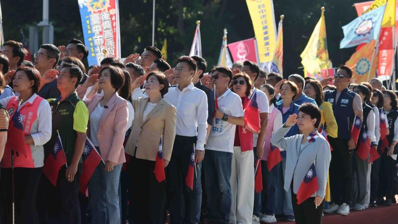 TPOC模擬民調》台中AI市民更愛江啟臣!何欣純僅40世代占優 落後10.7個百分點