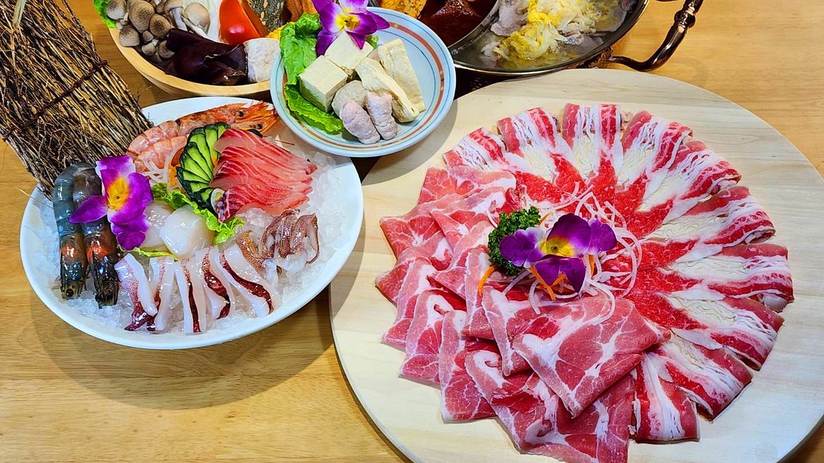 「享沐時光」在台北ITF 推出優惠專案,搭配,溫泉搭配火鍋,讓遊客可以放鬆身心靈。(圖/享沐時光提供) 「享沐時光」在台北ITF 推出優惠專案,搭配,溫泉搭配火鍋,讓遊客可以放鬆身心靈。(圖/享沐時光提供)