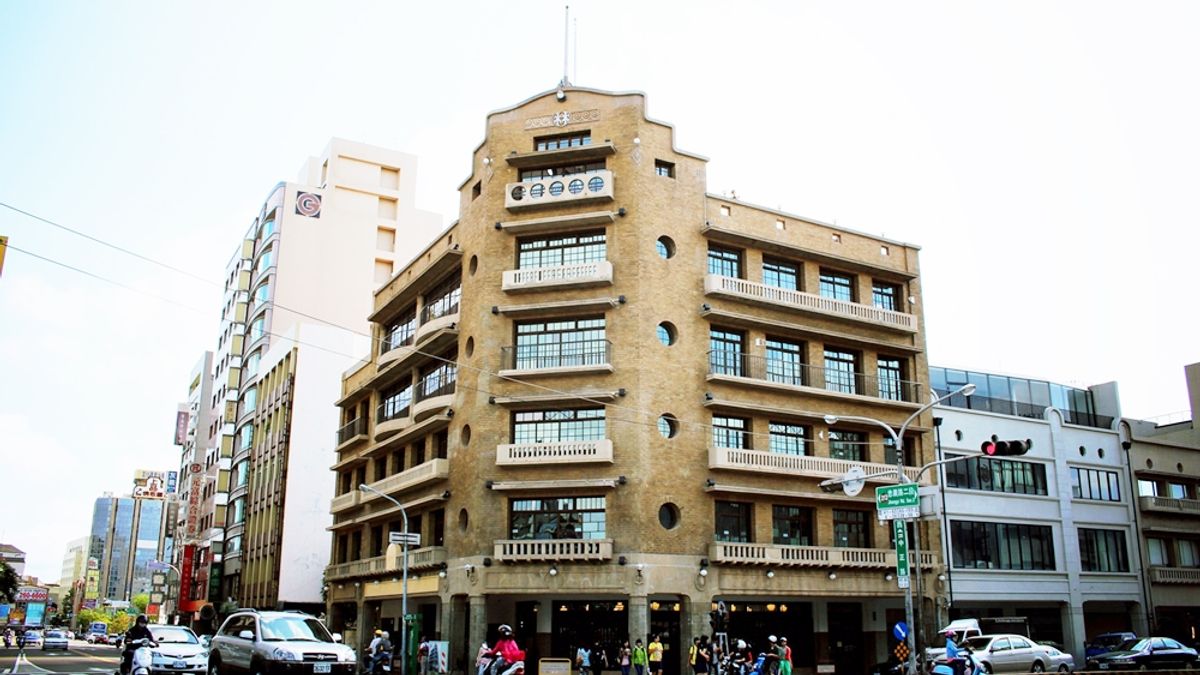 台北市長柯文哲首先感到厭惡的是那些亂七八糟的招牌,這實在是小覷中華民國美學的破壞力...(圖/安比小姐@flickr) 台北市長柯文哲首先感到厭惡的是那些亂七八糟的招牌,這實在是小覷中華民國美學的破壞力...(圖/安比小姐@flickr)