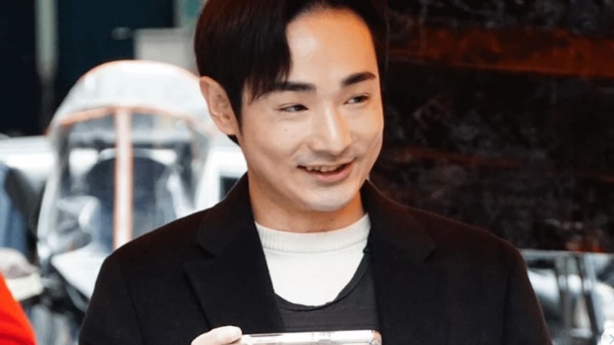 網紅八炯近期針對香港宏福苑大火爭議發言再度引發熱議。(資料照,取自八炯IG) 網紅八炯近期針對香港宏福苑大火爭議發言再度引發熱議。(資料照,取自八炯IG)