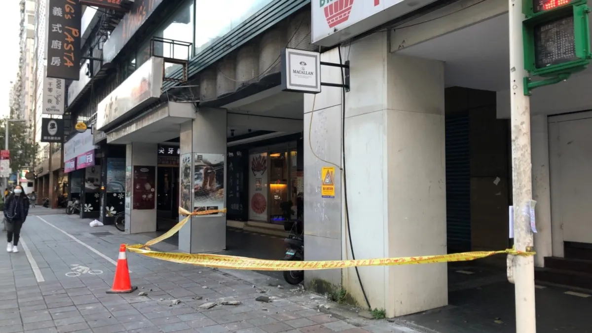 北市建管處提醒民眾氣溫變化較大,要注意大樓外牆磁磚剝落問題。(圖/臺北市政府建管處提供)