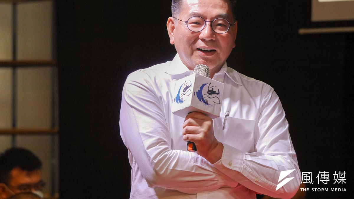 電子時報社長黃欽勇(見圖)出席思沙龍,探討台灣半導體產業現況。(蔡親傑攝) 電子時報社長黃欽勇(見圖)出席思沙龍,探討台灣半導體產業現況。(蔡親傑攝)