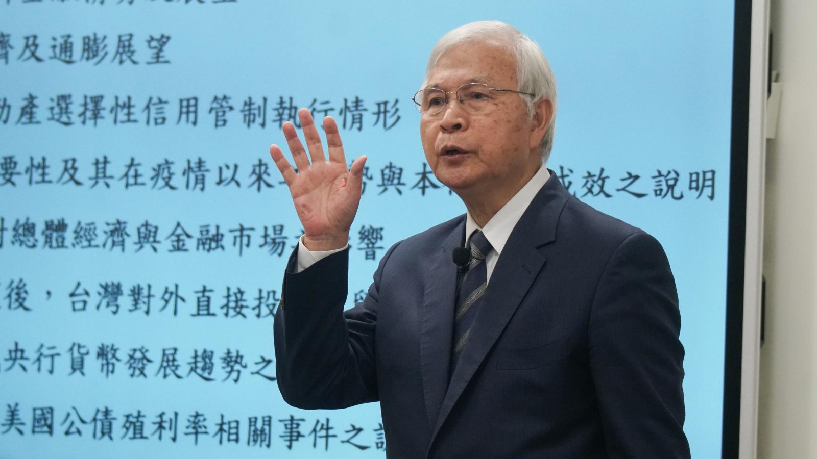 建商笑了?台灣央行不升息「連10凍」 專家看未來房市:營建股終於看到陽光