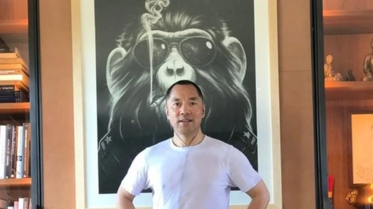 現在在美國的郭文貴繼續在網絡爆料揭發他所說的發生在中國最高層的政商黑幕。(BBC中文網)