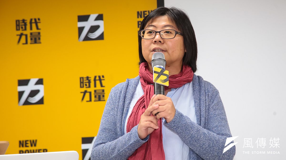 時代力量秘書長陳惠敏表示,由於候選人多是「政治素人」,能見度、募款能力及資源相對不足,因此未來將走「小額募款」路線。(資料照,顏麟宇攝) 時代力量秘書長陳惠敏表示,由於候選人多是「政治素人」,能見度、募款能力及資源相對不足,因此未來將走「小額募款」路線。(資料照,顏麟宇攝)