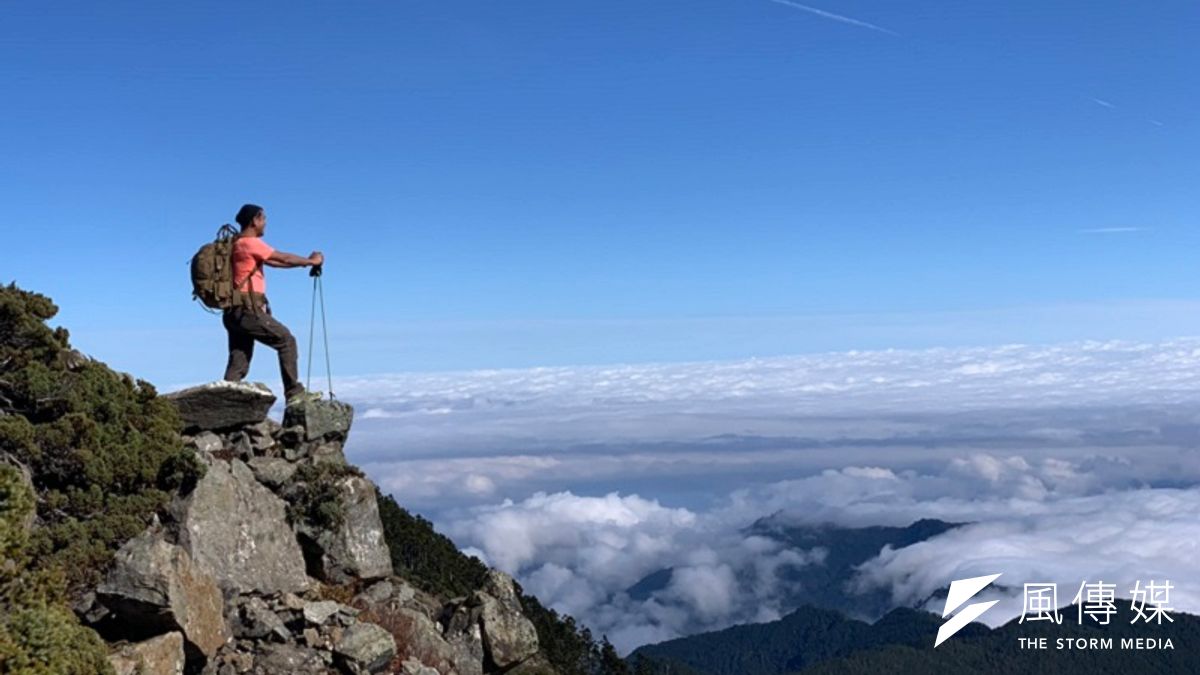 登山要做好充足的準備。(呂紹煒攝) 登山要做好充足的準備。(呂紹煒攝)
