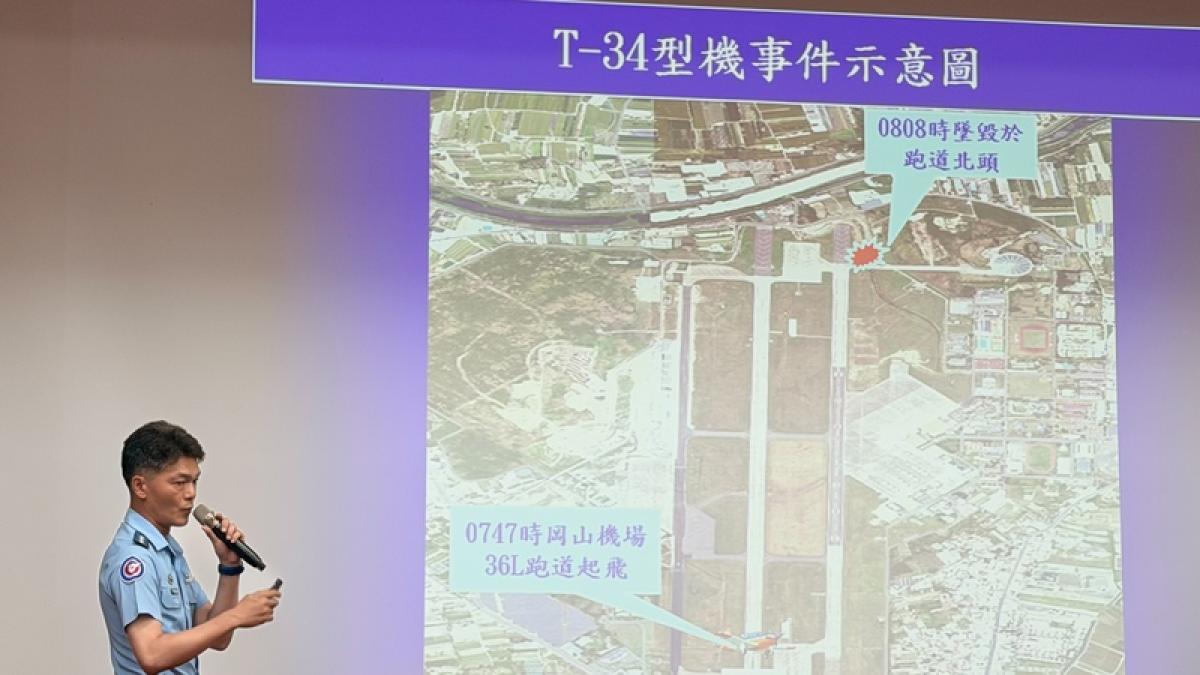 T-34墜機2飛官殉職 粉專揭政府跳票:2021年承諾買的彈射座椅去哪了?