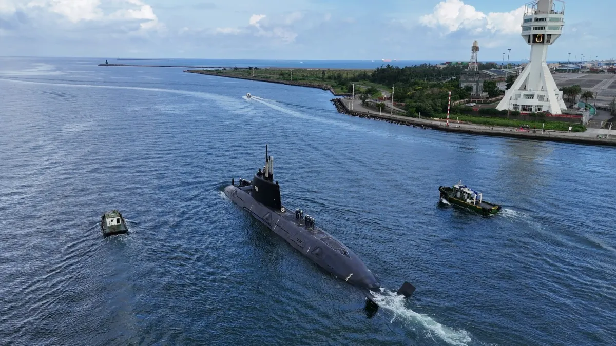 中科院的「神龍計劃」負責國造潛艦系統、裝備部分,計劃主持人孫春青是貫穿台灣整體水面戰力的關鍵人物。圖為海鯤號。(資料照,台船提供)