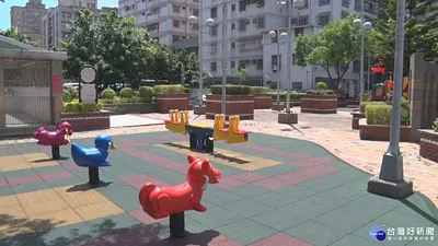 蘆洲成功廣場花台擋道 議員要求拆除