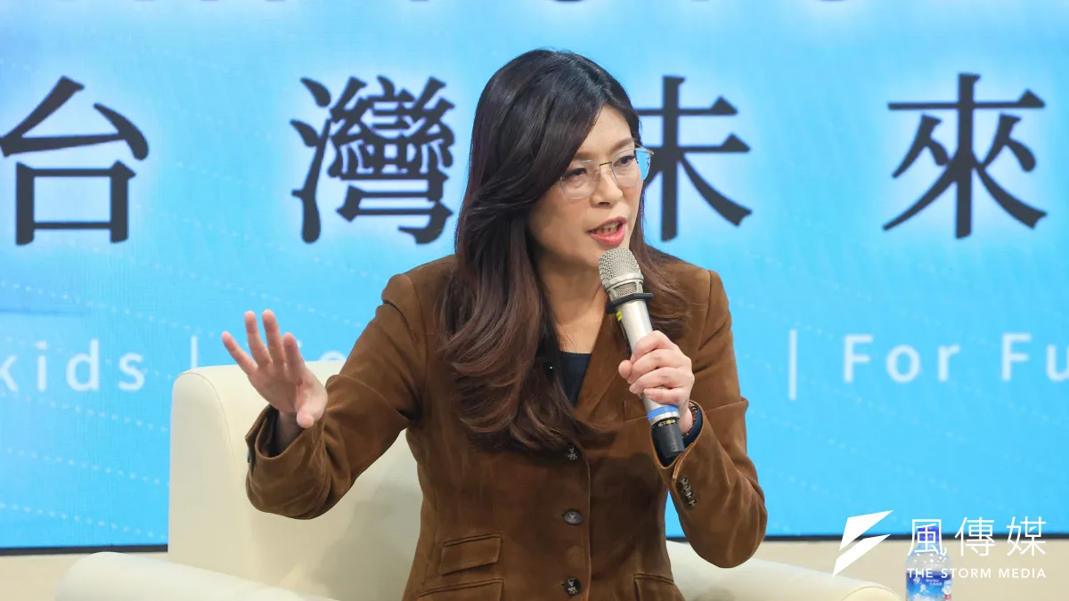 國民黨主席鄭麗文個人網路增長量不少,却沒能帶動國民黨的支持度。(顏麟宇攝)