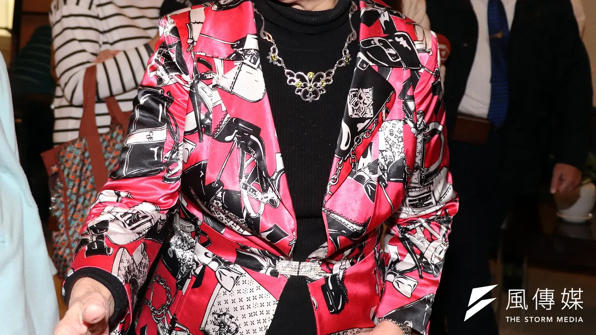 國安單位在追查在台共諜時又有重大發現,前國安局特勤中心警安組少校王鴻儒,也曾是前副總統呂秀蓮的隨扈,在退伍後赴中國經商時被吸收為共諜。(資料照,蘇仲泓攝) 國安單位在追查在台共諜時又有重大發現,前國安局特勤中心警安組少校王鴻儒,也曾是前副總統呂秀蓮的隨扈,在退伍後赴中國經商時被吸收為共諜。(資料照,蘇仲泓攝)