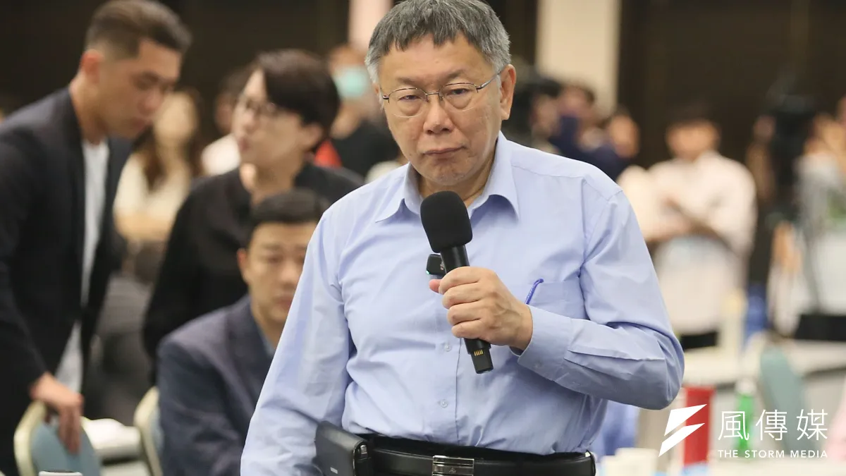 柯文哲參選2024年總統民調往上衝,牽動藍綠白三角督戰局。(資料照,柯承惠攝)