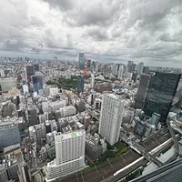 2025年6月24日、東京・芝浦に開業予定のラグジュアリーホテル「フェアモント東京」で、メディア向け内覧会が行われた。(写真/黃信維撮影) 2025年6月24日、東京・芝浦に開業予定のラグジュアリーホテル「フェアモント東京」で、メディア向け内覧会が行われた。(写真/黃信維撮影)