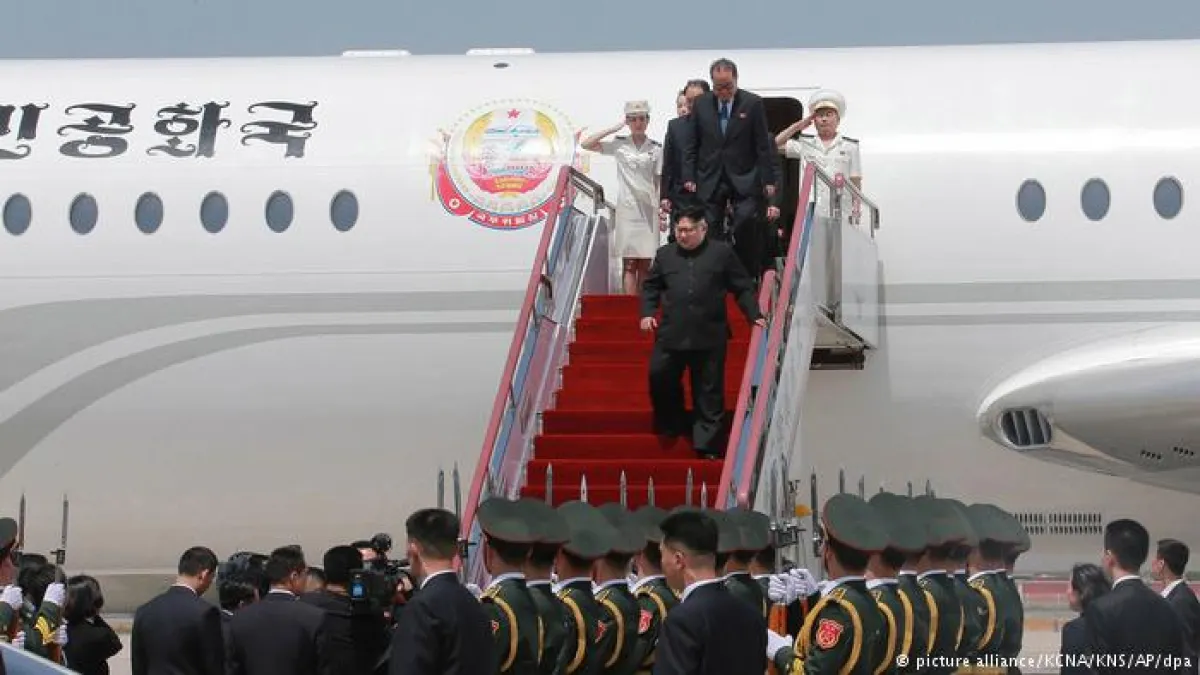 金正恩是32年來北韓首位乘飛機進行國事訪問的領導人。(德國之聲)