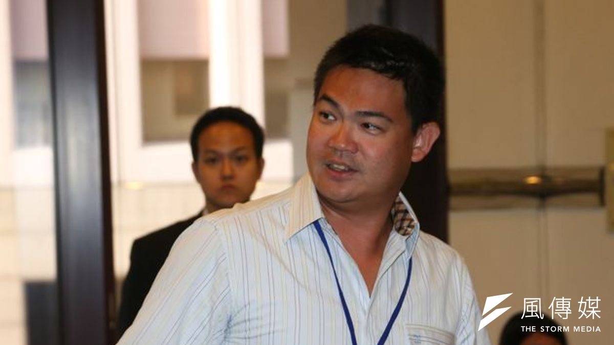 國民黨台北市長參選人連勝文行程滿檔,19日由弟弟連勝武代兄出席活動。(資料照/余志偉攝) 國民黨台北市長參選人連勝文行程滿檔,19日由弟弟連勝武代兄出席活動。(資料照/余志偉攝)