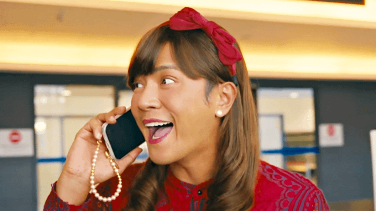 羅志祥以「朱碧石」分身成為觀光大使,引起爭議。(圖/翻攝自YT/華納音樂 Warner Music Taiwan) 羅志祥以「朱碧石」分身成為觀光大使,引起爭議。(圖/翻攝自YT/華納音樂 Warner Music Taiwan)